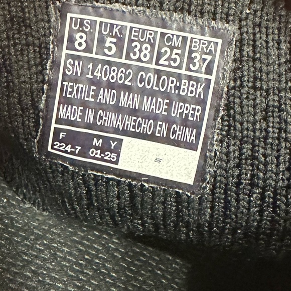 Women’s Skechers GO WALK - Martha Stewart Glittery Black Sandals - Size 8 - NWOT - Picture 5 of 11